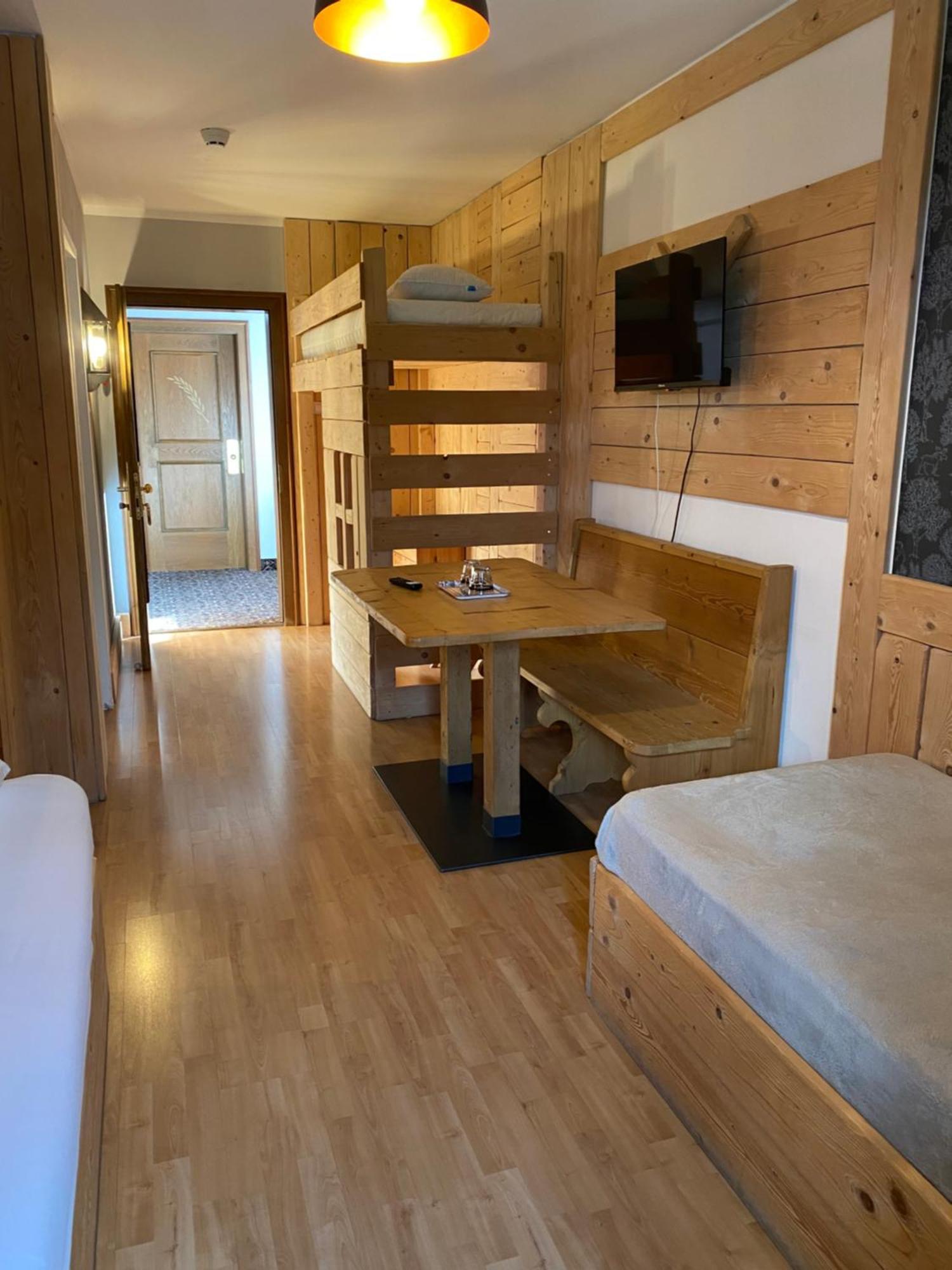 Hotel Almhof San Candido Ngoại thất bức ảnh